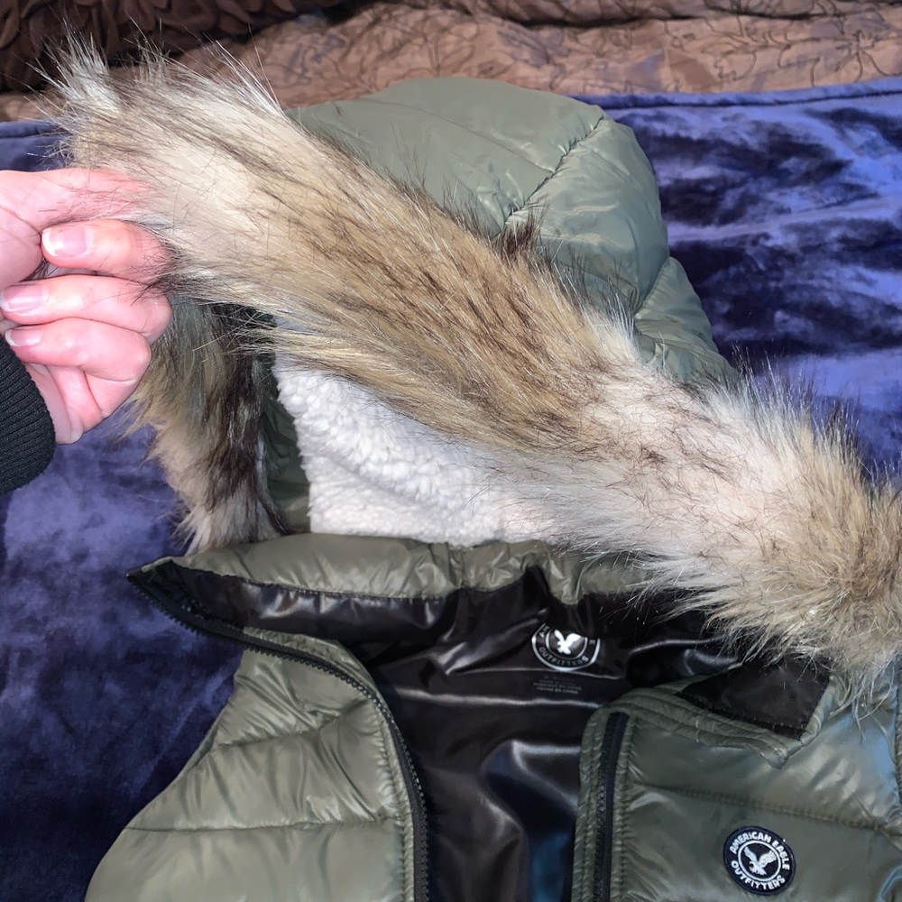 American Eagle vest